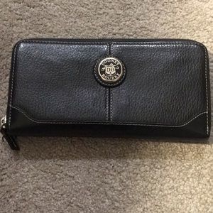 Dooney Bourke black wallet